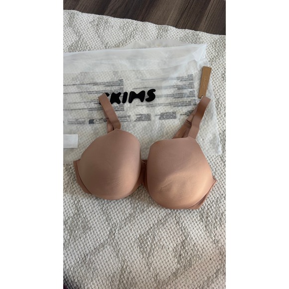 $56 NWT SKIMS Smoothing Lightly Lined Bra Demi Size 36DD - Picture 3 of 8